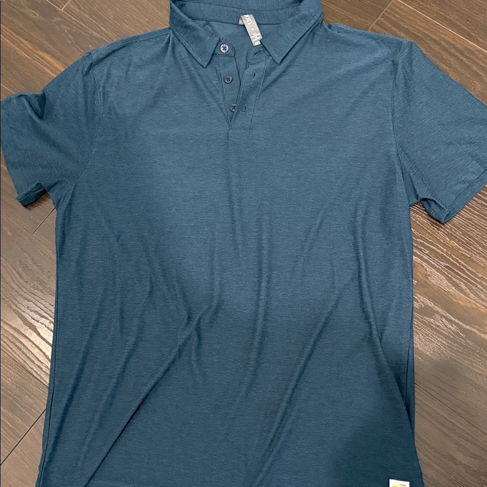 Vuori Men's Blue Polo Shirt (Size Medium)